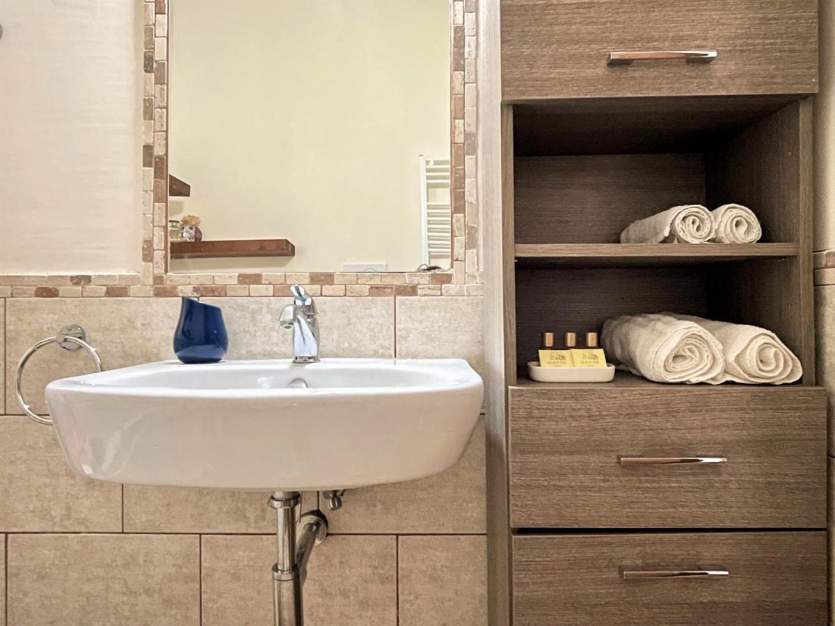 Dimora Antonella - Ostuni 4 Seasons - Splendid Villa Depandance With Private Swimming Pool Екстериор снимка